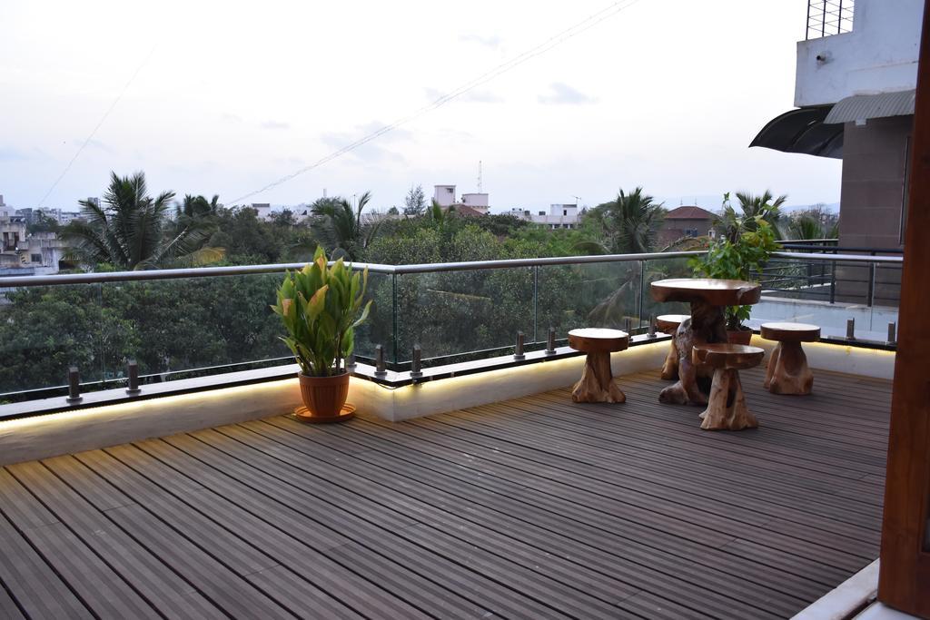 Gulmohar - Luxurious Penthouse Family Rooms Kolhapur Dış mekan fotoğraf